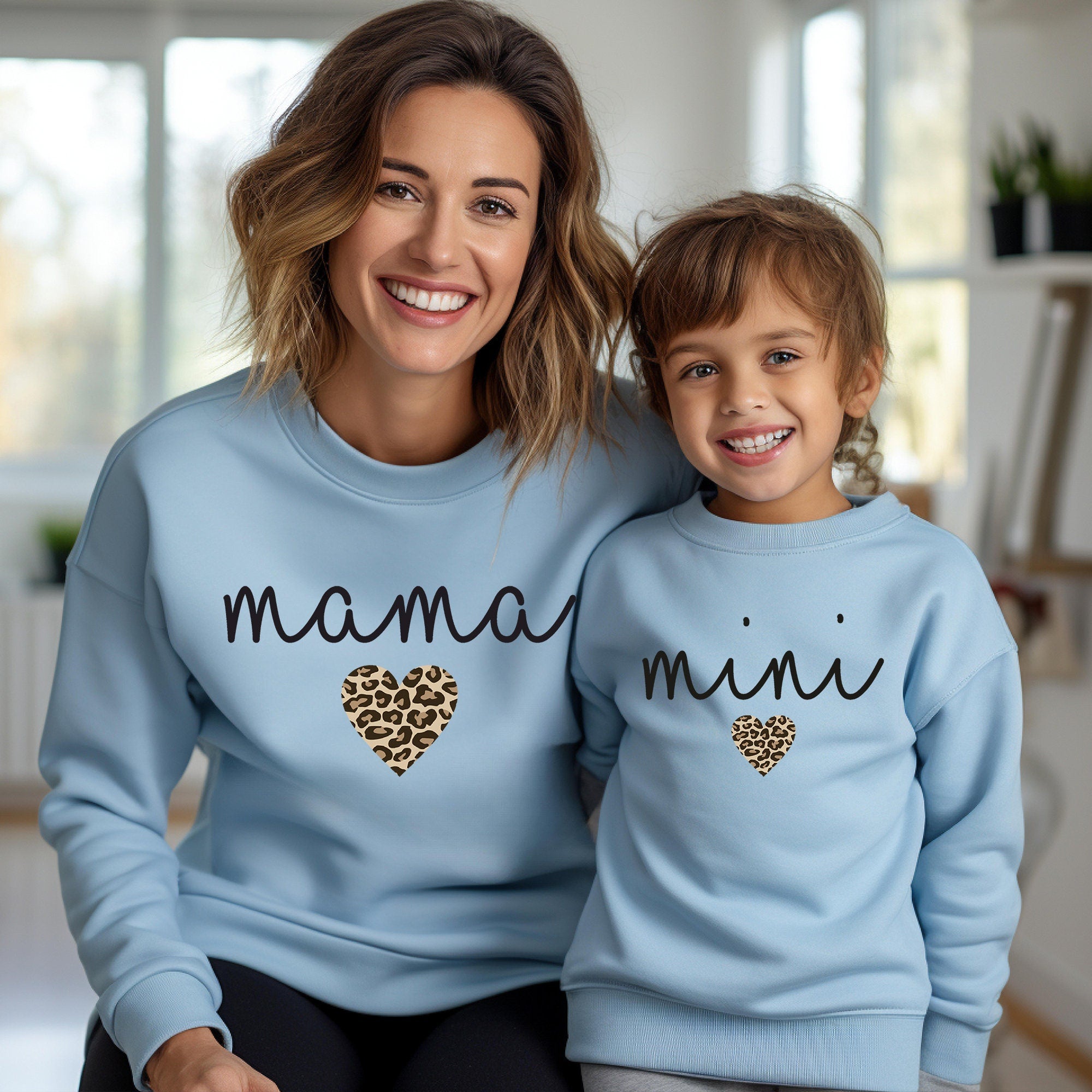 Mommy and Me Outfits, Mom and Me Sweatshirts, Mama and Mini Matching Pullover Sweatshirts, Mama & Mini Sweatshirt, Mom Daughter  Sweater