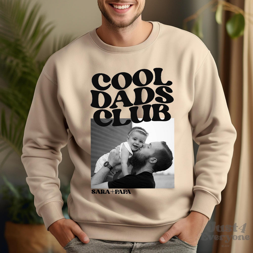 Cool Dads Club Shirt, Papa Sweatshirt Personalised With Name, Father T-Shirt Gift, Expecting Dad Announcement Tee, Father’s Day Hoodie