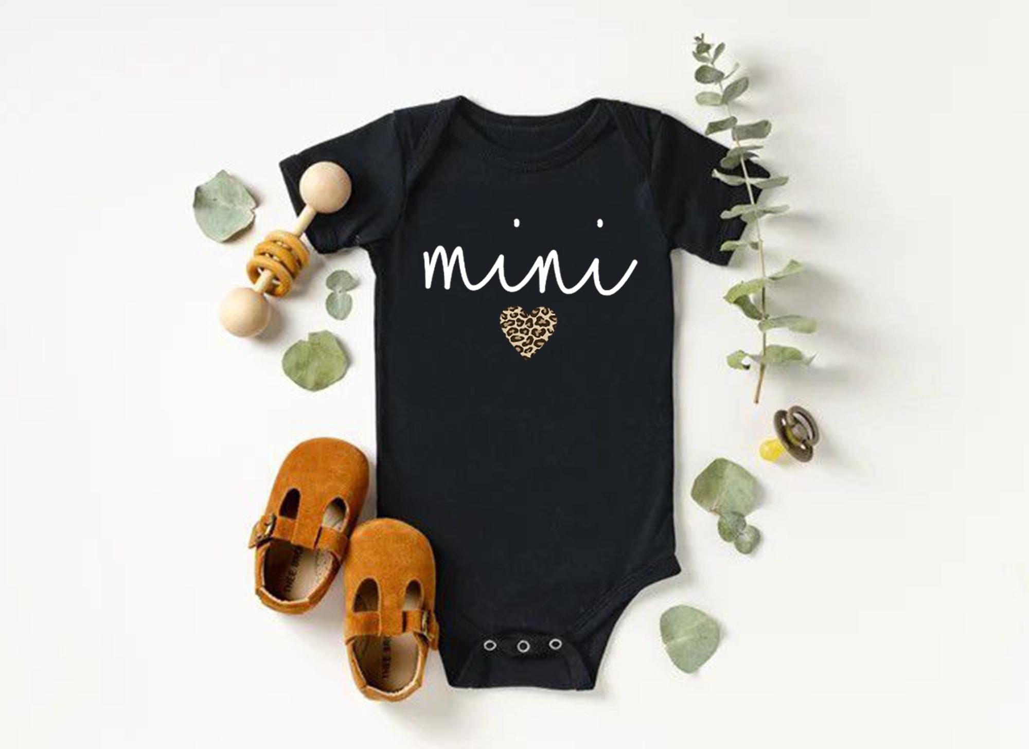 Mommy and Me Outfits, Mom and Me Sweatshirts, Mama and Mini Matching Pullover Sweatshirts, Mama & Mini Sweatshirt, Mom Daughter  Sweater