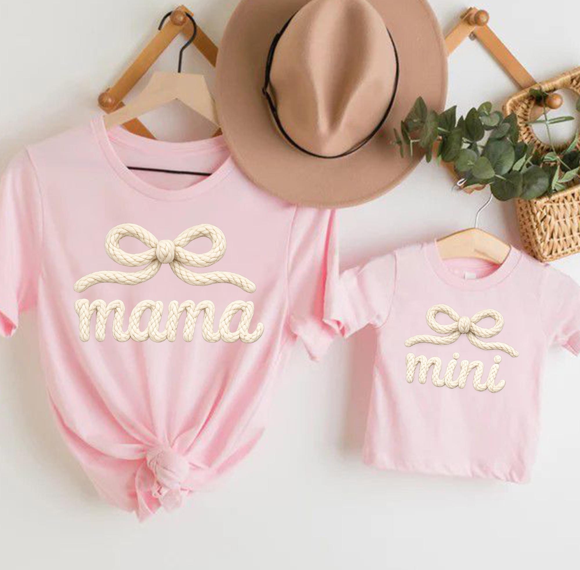 Mama and Mini Matching Sweatshirts, Mommy and Me Outfit, Knit Puff Letter Design, Mother Daughter Matching Set, Gift for Mom