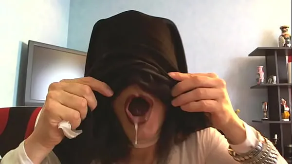 Nya ejac en niqab filmer totalt