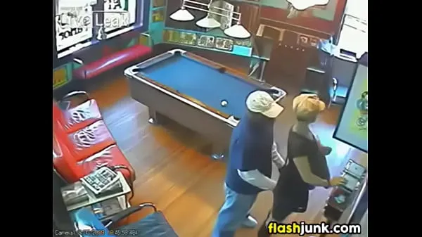 Skupno stranger caught having sex on CCTV novih filmov