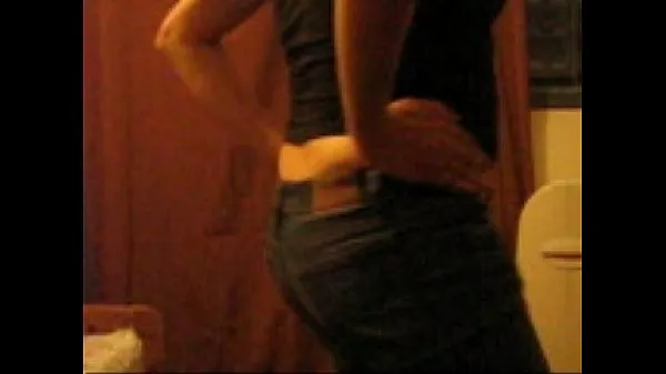 إجمالي colombianita dancing in front the webcam in jeans and showing her ass in thong من الأفلام الجديدة