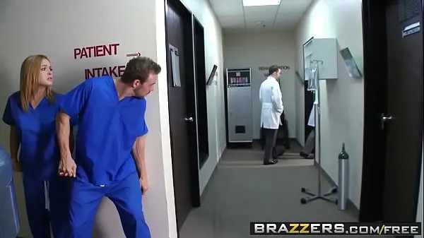 Nuovi Brazzers - Doctor Adventures - Naughty Nurses con Krissy Lynn e Erik Everhard film in totale