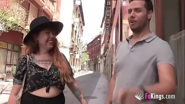 Nieuwe Liberal hipster girl gets drilled by a conservative guy films in totaal
