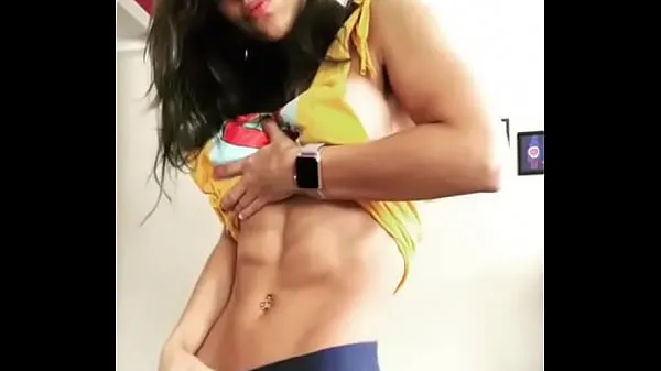 Nuevas littlefitdevil teases with her abs and sideboob (nonnude películas en total