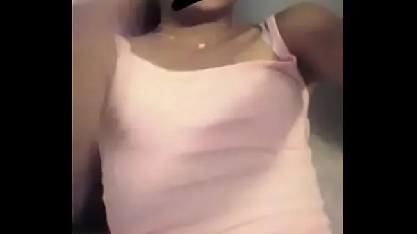 Nye 18 year old girl tempts me with provocative videos (part 1 filmer totalt