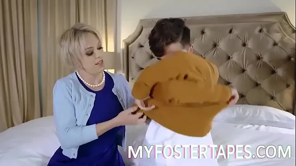 Nye Dee Williams - Foster stepMom Requests Help With Fertility Issues filmer totalt