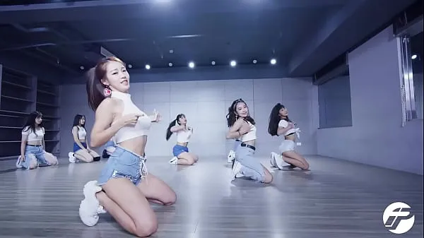 Nye Public Account [Meow Dirty] Hyuna Super Short Denim Hot Dance Practice Room Version film i alt