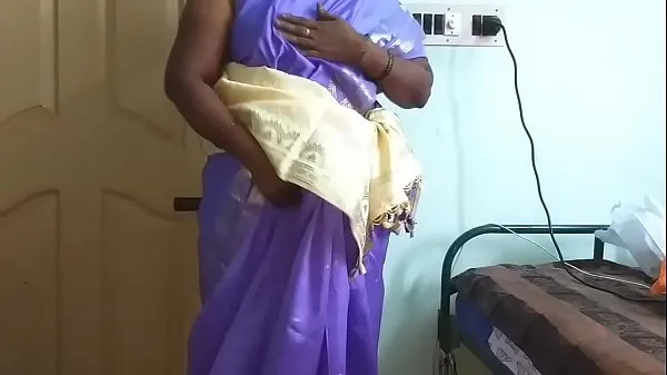 New Desi bhabhi lifting her sari showing her pussies total Movies