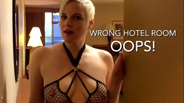 Nye Wrong Room, Right Slut! Blowjob & Fuck From Slutty Stranger filmer totalt