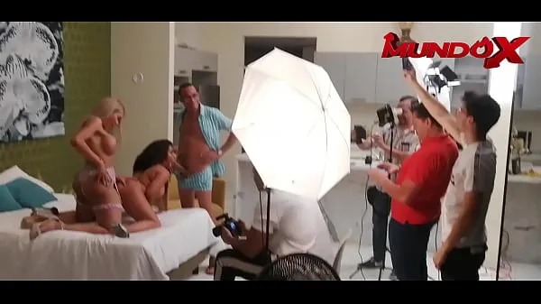 Összesen Behind the scenes - They invite a trans girl and get fucked hard in the ass új film