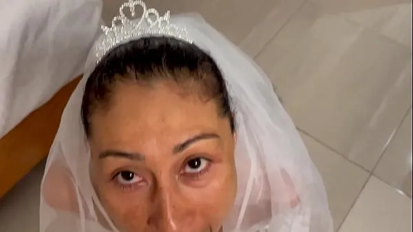نئی Back From The Church, The Bride Asks If You Would Give Her A Facial, She Loves کل موویز