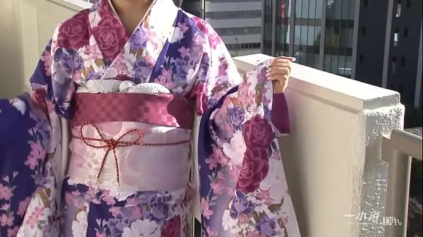 نئی Rei Kawashima Introducing a new work of "Kimono", a special category of the popular model collection series because it is a 2013 seijin-shiki! Rei Kawashima appears in a kimono with a lot of charm that is different from the year-end and New Year کل موویز