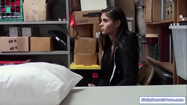 New An officer asks the teen shoplifter to get naked for strip latina cooperates to avoid police,blowjobs him then lets him fuck her hard total Movies
