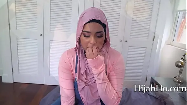 Uusia elokuvia yhteensä Fooling Around With A Virgin Arabic Girl In Hijab