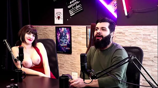 New She shows off her hot tits while talking about the changes and the fine for going braless at the gym - Lady Snow and Lord Kenobi total Movies