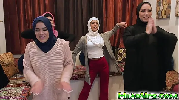 The wildest Arab bachelorette party ever recorded on film Jumlah Filem baharu