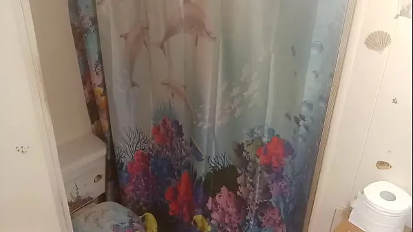 نئی Bitch in the shower کل موویز