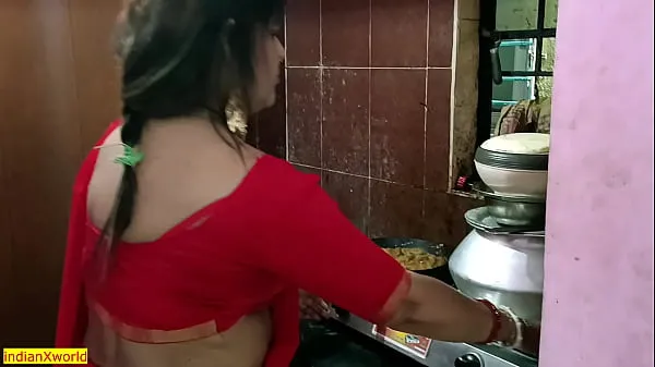 Nya Indian Hot Stepmom Sex with stepson! Homemade viral sex filmer totalt