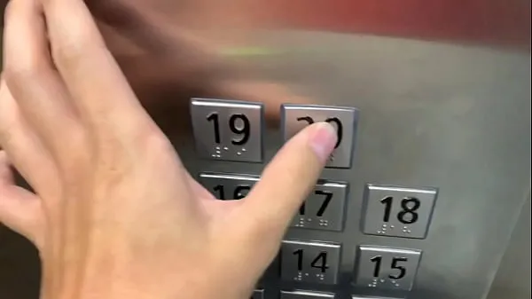 إجمالي Sex in public, in the elevator with a stranger and they catch us من الأفلام الجديدة